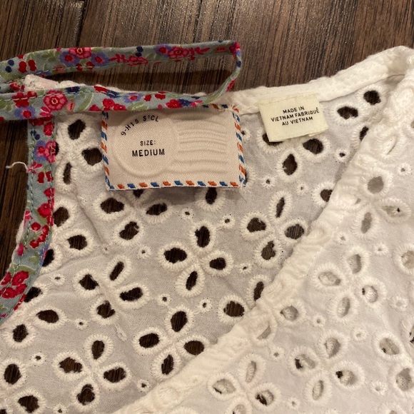 Medium Anthro Postmark Stripe & Eyelet Tunic Dress - Picture 2 of 3